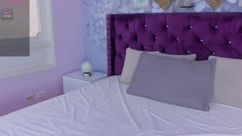 Daniela online show from 9, 2, 2025