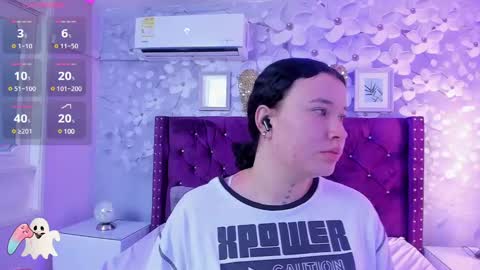 Daniela online show from 5, 3, 2025