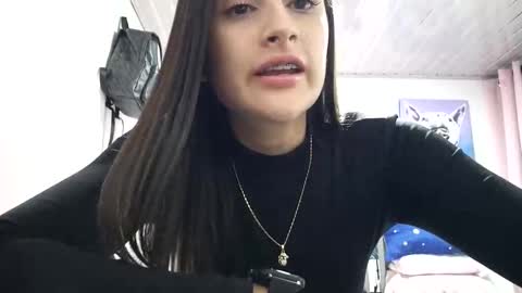 Danella Houston online show from 17, 2, 2025