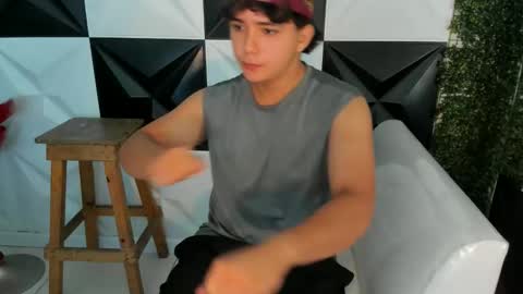 dani_cumboy online show from 8, 11, 2025