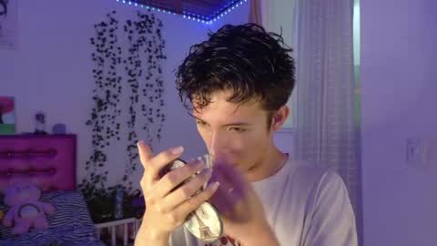 Snapshot of dani_dancer chatting on 8, 6, 2026 Dani Dancer online show from 8, 6, 2026
