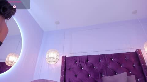   online show from 13, 9, 2025