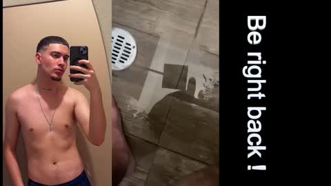 Snapshot of daniborbon1 chatting on 29, 10, 2025 daniborbon1 online show from 29, 10, 2025