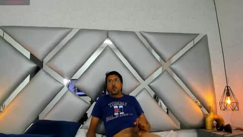 Snapshot of danidick_vc chatting on 26, 11, 2025 danidick_vc online show from 26, 11, 2025