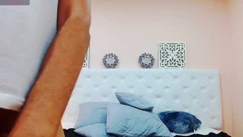 Snapshot of daniel_cohen chatting on 11, 1, 2025 daniel_cohen online show from 11, 1, 2025