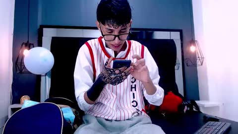 Daniel Delux  online show from 14, 11, 2025