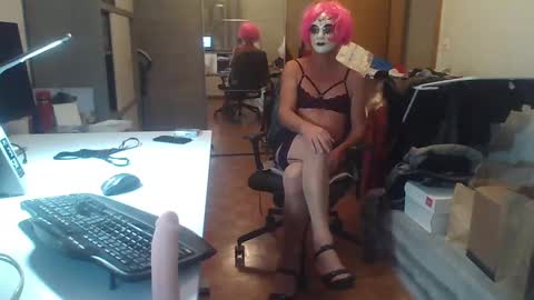 newcumer online show from 9, 12, 2024