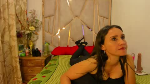 Snapshot of daniela_casallass chatting on 18, 4, 2026 Daniela online show from 18, 4, 2026