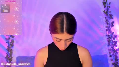 Dani Saenz online show from 16, 12, 2024