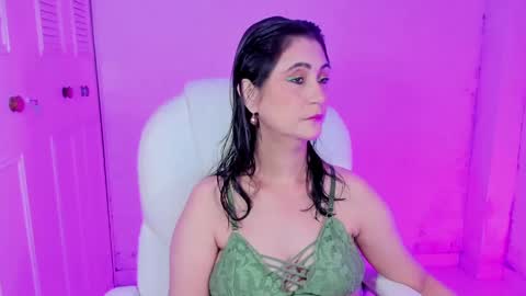 Daniela online show from 6, 2, 2025