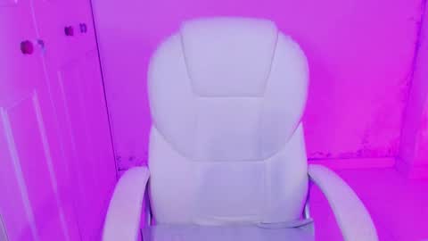 Daniela online show from 28, 2, 2025