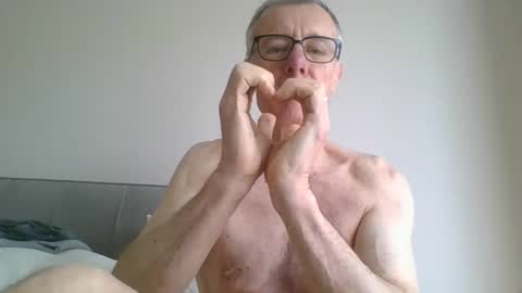 danielcoxone online show from 20, 5, 2026
