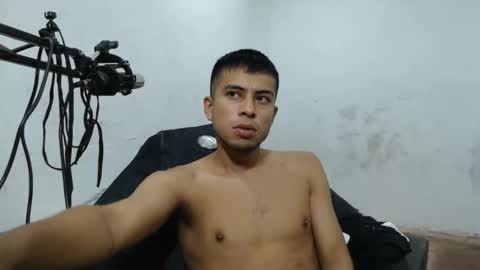 danielitopapii online show from 11, 12, 2024