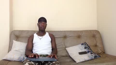 Snapshot of daniell_ferrari chatting on 13, 1, 2025 daniell_ferrari online show from 13, 1, 2025