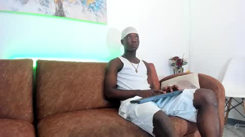 Snapshot of daniell_ferrari chatting on 24, 1, 2025 daniell_ferrari online show from 24, 1, 2025