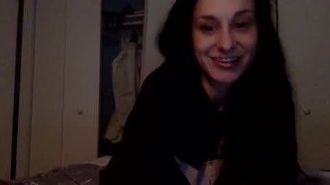 Snapshot of daniellbisous chatting on 27, 11, 2025 daniellbisous online show from 27, 11, 2025