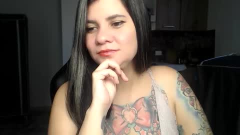 Snapshot of daniellerain chatting on 3, 2, 2026 daniellerain online show from 3, 2, 2026