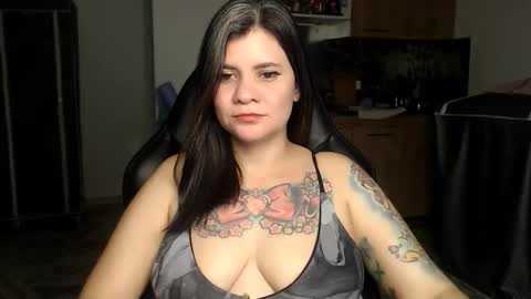 Snapshot of daniellerain chatting on 4, 2, 2026 daniellerain online show from 4, 2, 2026