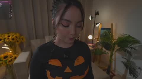 Snapshot of danii_xoxo chatting on 2, 10, 2025 online show from 2, 10, 2025