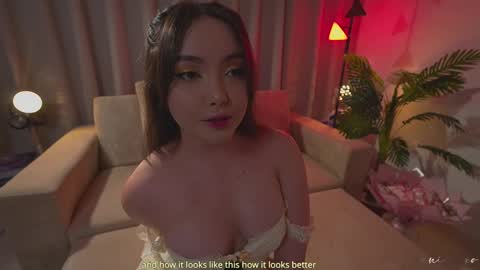 Snapshot of danii_xoxo chatting on 24, 10, 2025 online show from 24, 10, 2025