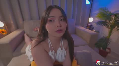 Snapshot of danii_xoxo chatting on 18, 12, 2025 online show from 18, 12, 2025