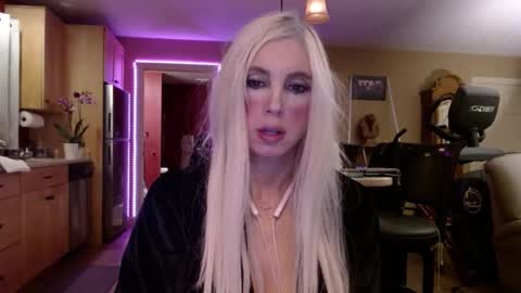 DanikaWhite69 online show from 2, 3, 2025
