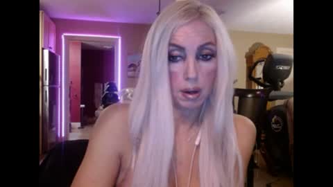 Snapshot of danikawhite69 chatting on 2, 8, 2026 DanikaWhite69 online show from 2, 8, 2026