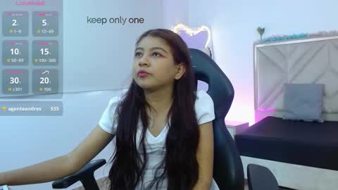 Snapshot of danivilix_tay chatting on 26, 9, 2025 Danivilix Tay online show from 26, 9, 2025