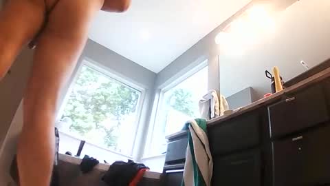 Snapshot of dank2018 chatting on 27, 4, 2026 dank 2018 online show from 27, 4, 2026