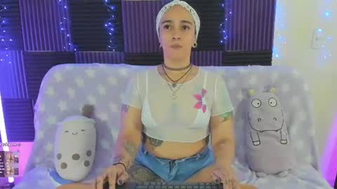 Snapshot of danna__castle chatting on 29, 6, 2026 Dannacastle online show from 29, 6, 2026