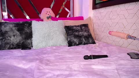 Snapshot of danna_ferri_ chatting on 20, 12, 2024 DANNA online show from 20, 12, 2024