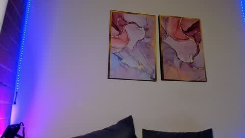 Danna Lovs online show from 18, 1, 2025