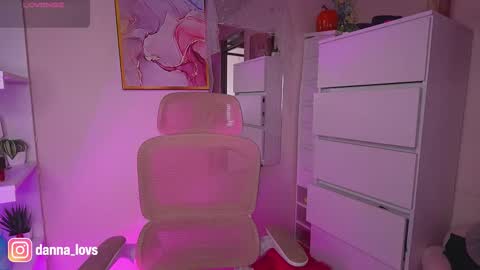 Snapshot of danna_lovs chatting on 21, 10, 2025 Danna Lovs online show from 21, 10, 2025