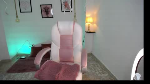 Snapshot of danna_rouse_ chatting on 29, 5, 2026 Danna online show from 29, 5, 2026