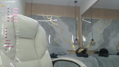 danna online show from 8, 9, 2025