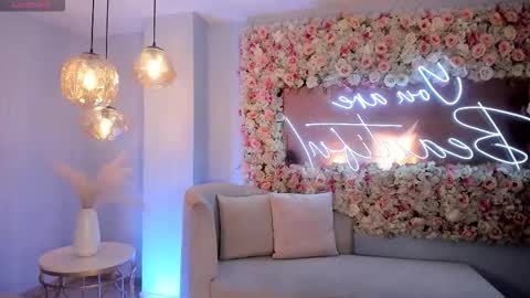 Danna Cruz  online show from 11, 1, 2026