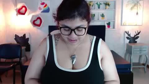 Snapshot of dannagarza chatting on 12, 2, 2026 Danna Garza online show from 12, 2, 2026