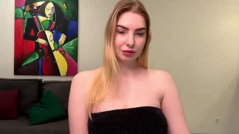 dannamissss online show from 17, 12, 2024