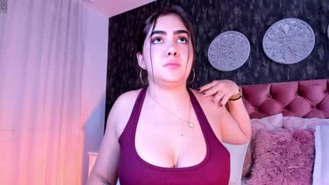 Danna online show from 4, 3, 2025