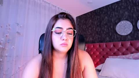 Danna online show from 4, 3, 2025