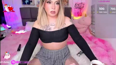 dannia_13 online show from 22, 6, 2026