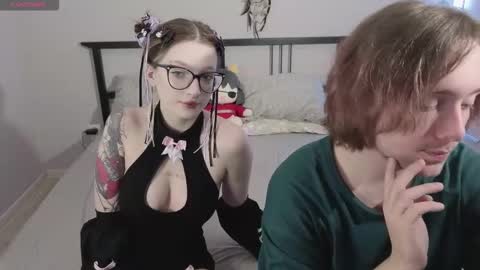 Snapshot of danny_and_ellen chatting on 15, 12, 2025 danny and ellen online show from 15, 12, 2025