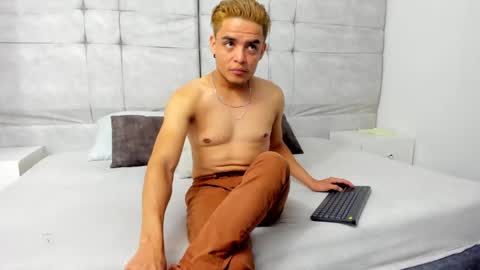 Snapshot of danny_butt_ chatting on 11, 12, 2024 Daniel online show from 11, 12, 2024