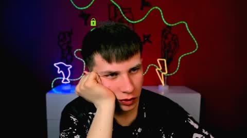 danny_dark1 online show from 14, 4, 2026