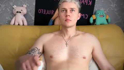 Snapshot of danny_love01 chatting on 5, 7, 2026 danny online show from 5, 7, 2026
