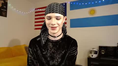 Danny online show from 23, 10, 2025