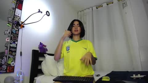 Danny online show from 4, 12, 2024