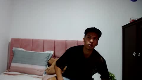 Snapshot of dannyhothot chatting on 7, 3, 2025 danny and ruby online show from 7, 3, 2025