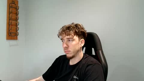 Snapshot of dannythreeyway chatting on 9, 9, 2025 DannyThreeWay online show from 9, 9, 2025