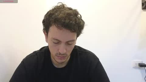 Snapshot of danruiz33 chatting on 17, 6, 2026 Dan online show from 17, 6, 2026